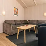 4 Star In Friedrichkoog Friedrichskoog