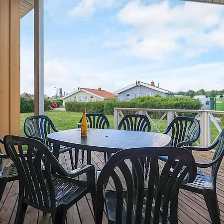 4 Star In Friedrichkoog
