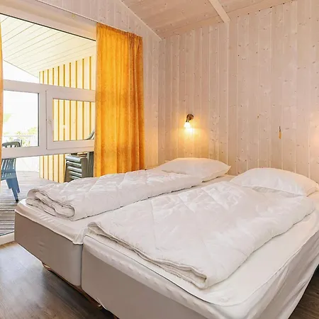 4 Star In Friedrichkoog Friedrichskoog